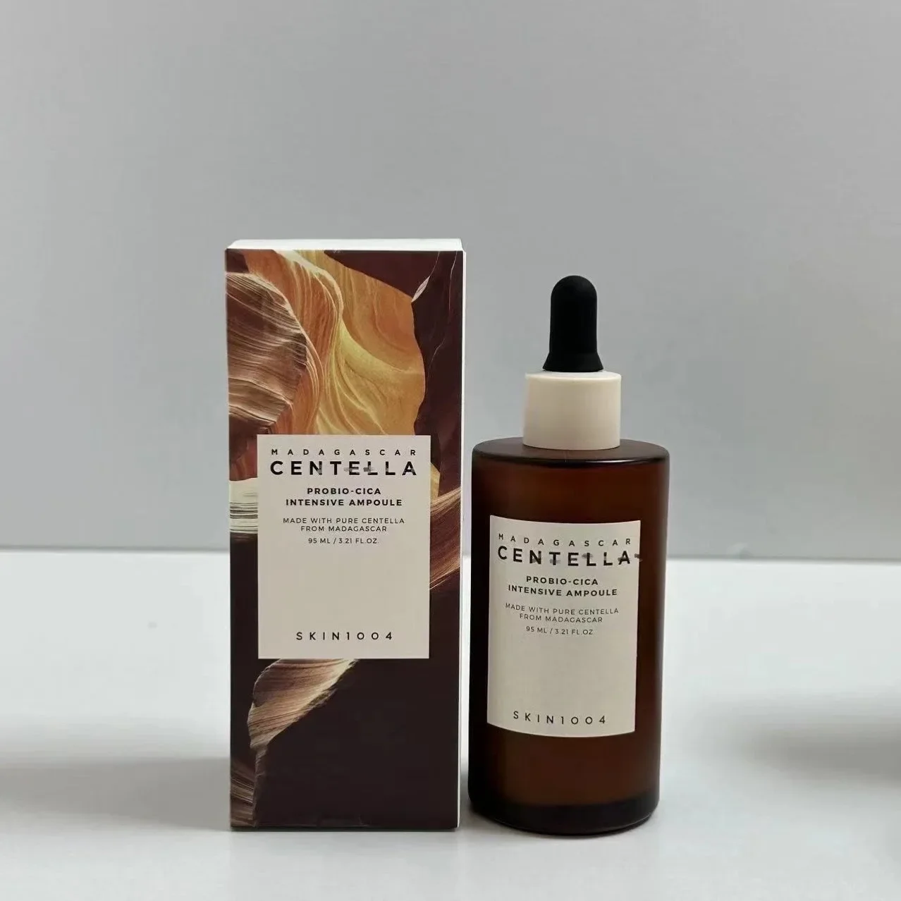 SKIN1004 العناية بالبشرة Angel Centella Assay مسحوق بروبيوتيك الملح الأبيض شجرة الشاي جوهر ستة ألوان ترطيب وترطيب 100 مللي
