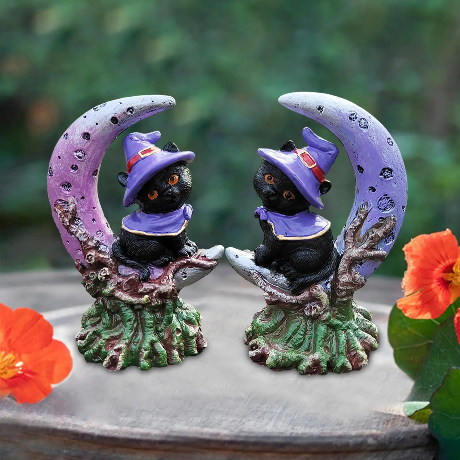Cat and Moon Statue Artwork Resin Home Garden Decor Collectible Desktop Ornament Halloween Ornament Halloween Decor