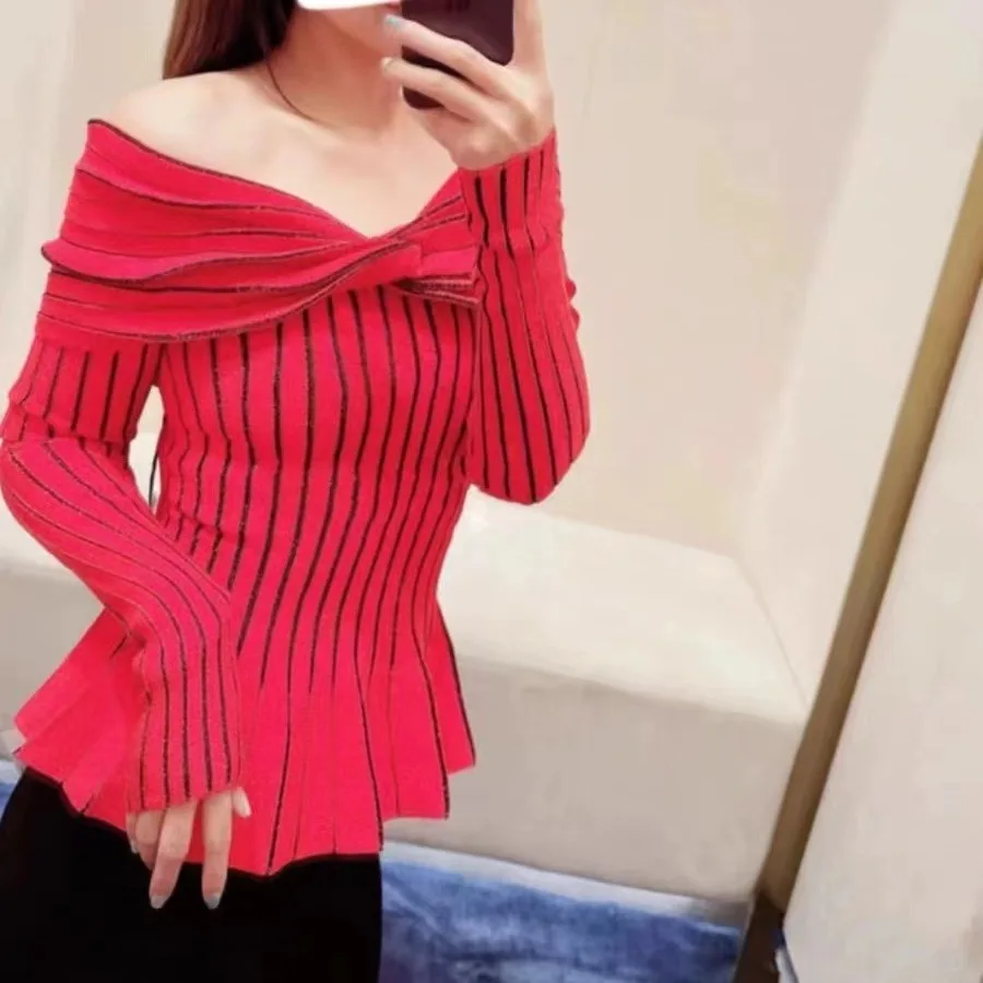 

Women One Shoulder Long Sleeved Pullover Tops Autumn New Temperament Slim Knitted Sweater