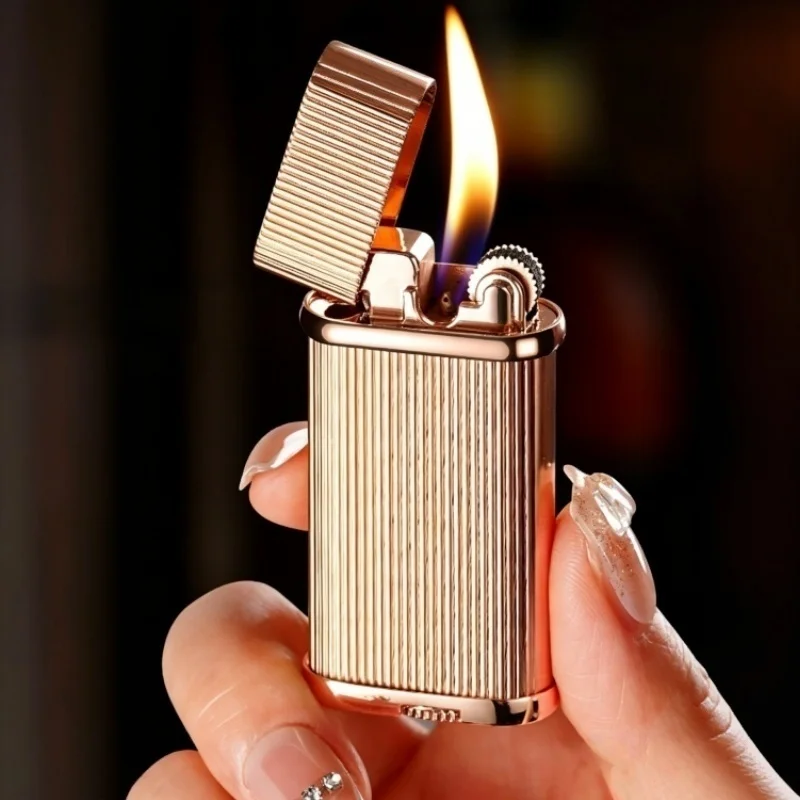 Novel Premium Vintage Zinc Alloy Butane Gas Lighter 45°Angled Flame Flint Wheel Mens Festival Smoking Gift for Cigarette Pipe
