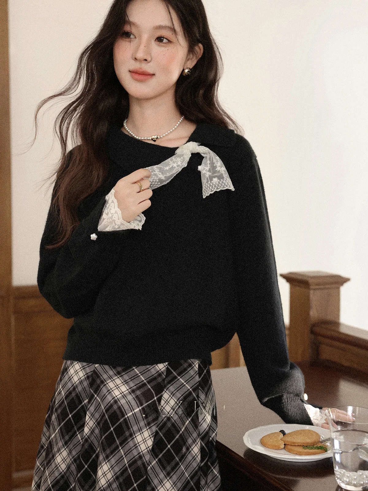 

Модный черный свитер с длинными рукавами для женщин, свободный крой, для повседневной носки, вязаный, осенняя новинка, элегантный топ для дам