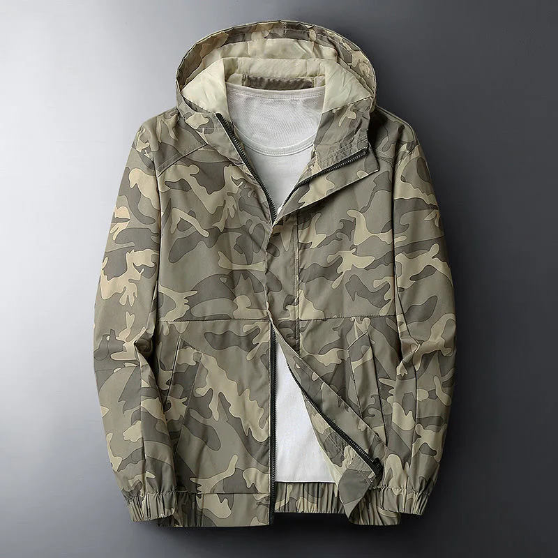 2024 primavera e autunno nuova tendenza moda Camouflage cappotto con cappuccio da uomo Casual allentato impermeabile di alta qualità Plus-Size