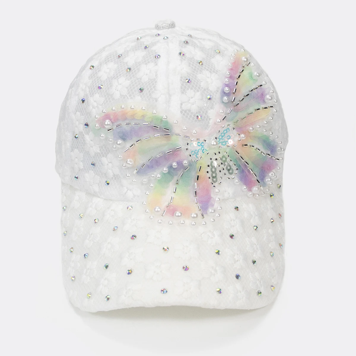 Sommer-Baseballmütze für Damen, eleganter, ausgehöhlter Sonnenhut mit mehrfarbiger Schmetterling und Blumenstickerei