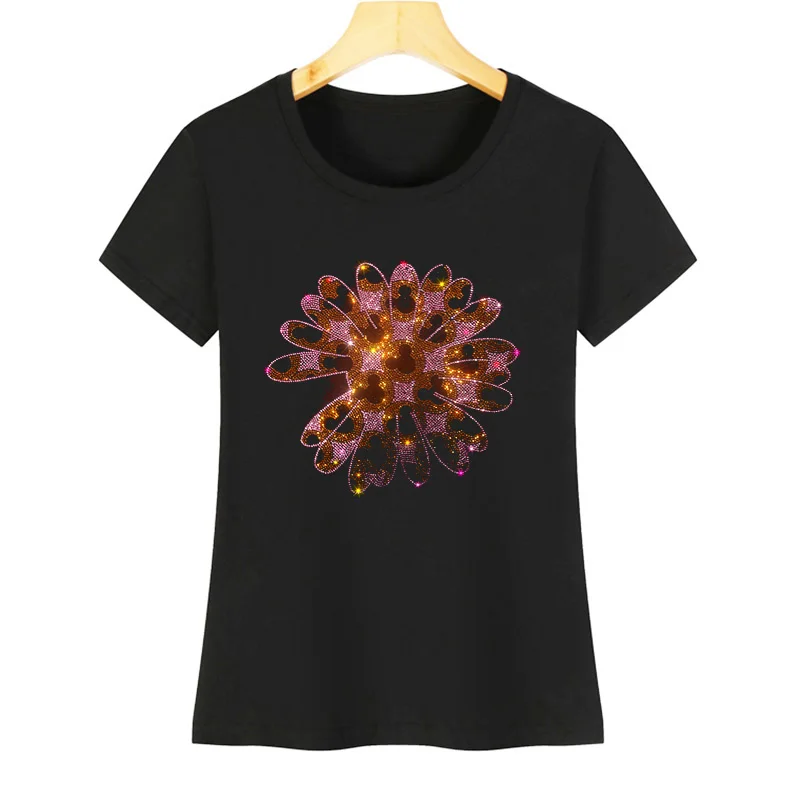 

High-quality hot diamond T-shirt for women, summer short-sleeved ice silk cotton casual T-shirt with rhinestone flower design