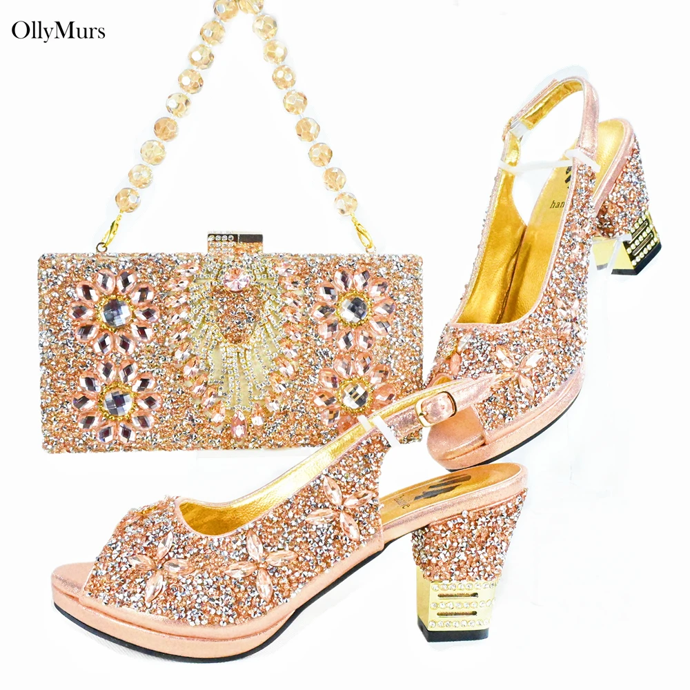 

New Arrival Decoration With Crystal Ladies Shoes And Bag Set Nigerian Style Champagne Pumps Shoes And Bag Set For Wedding