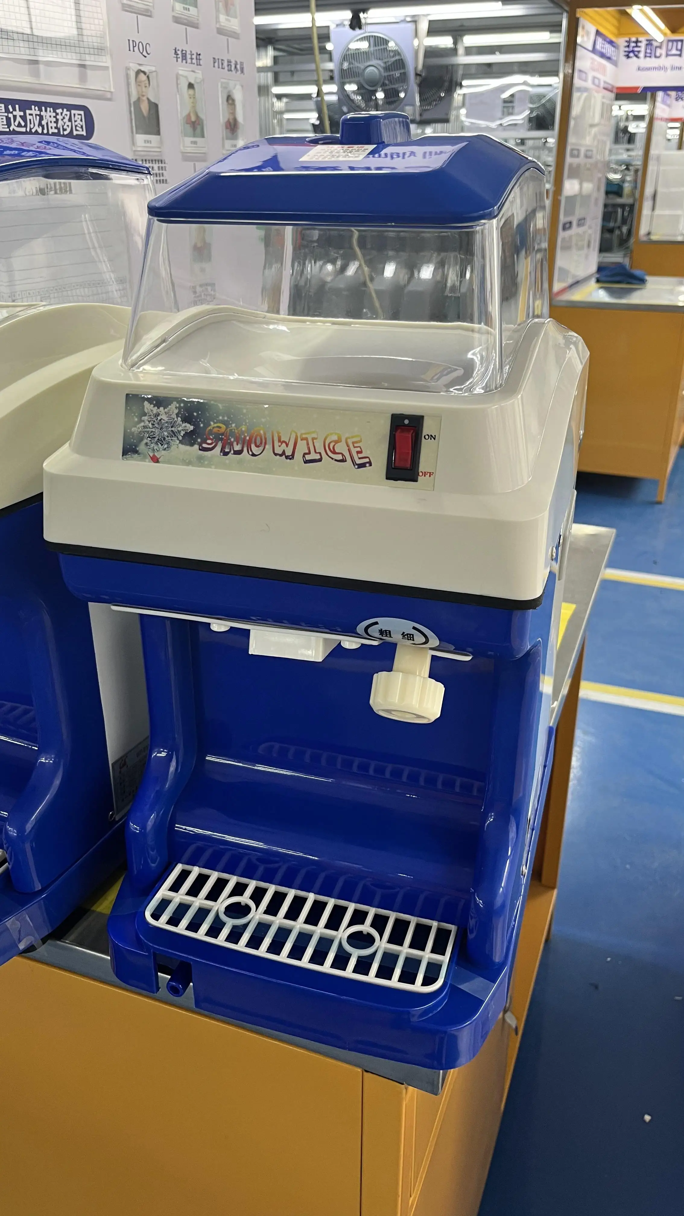 الجملة آلات صنع الثلج سحق النحاس المحرك سحق صانع الثلج 250 واط آلة تكسير الثلج