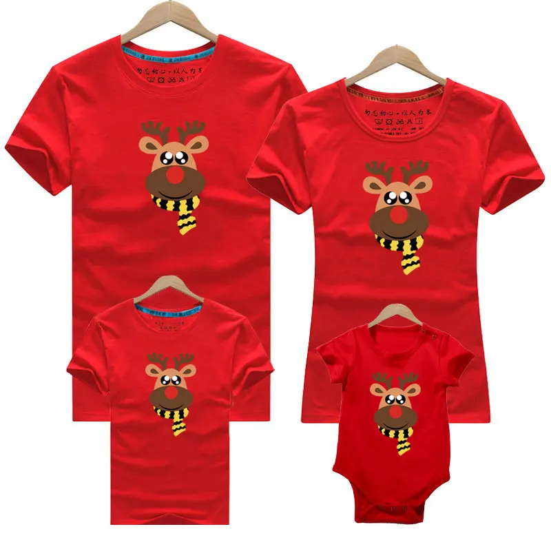 

Christmas Family Matching Clothes Mom Dad Daugher and Son T-shirts Cute Deer Kids Couple Tees