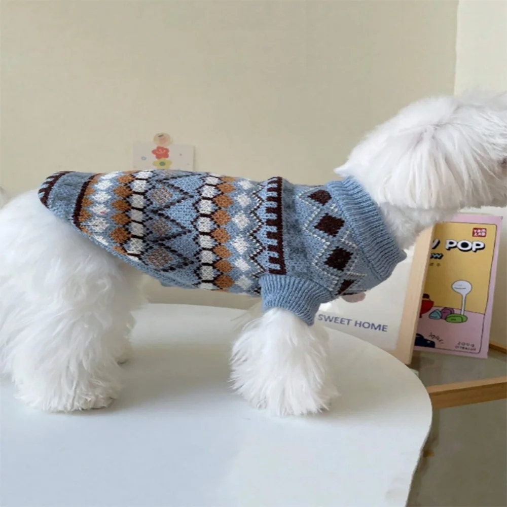Neue Luxus Hund Kleidung Welpen Gestrickte Pullover Chihuahua Hund Warme Mantel für Kleine Hund Outfit Jacke Haustier Kleidung Winter