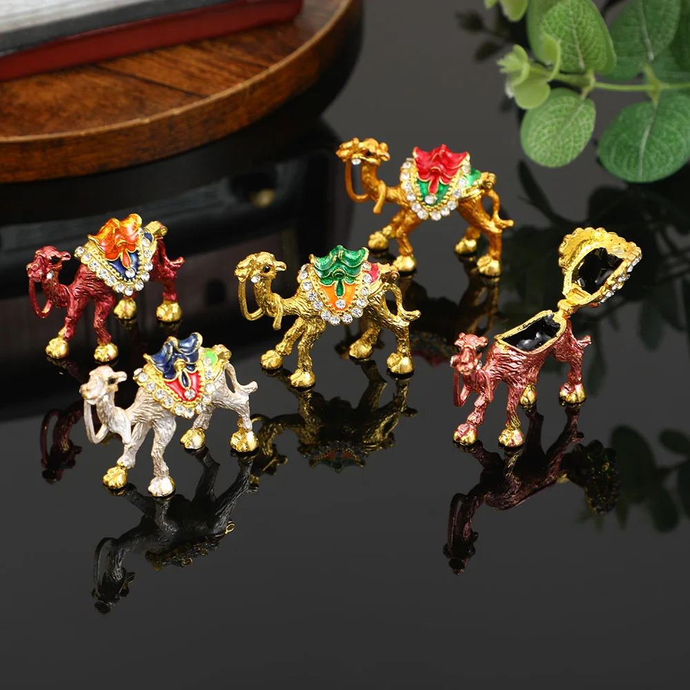 Local characteristics alloy diamond camel Russian handicrafts ornament five-color camel jewelry box travel commemoration