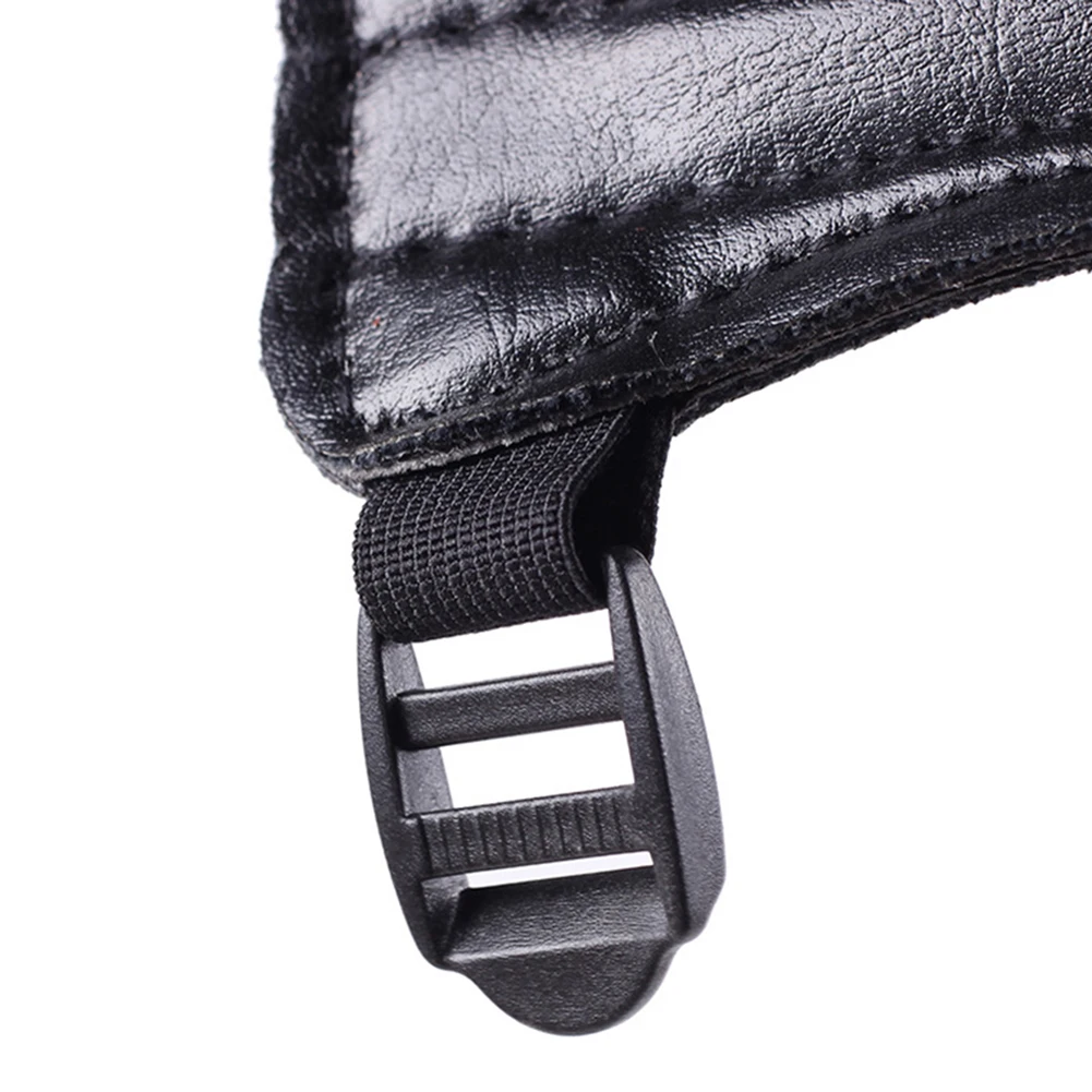 الحرس مع ثقوب واقي للذراع معدات واقية في الهواء الطلق بولي Material المواد 22*8.5 سنتيمتر معدات سوداء الحرس التدريب الجلود