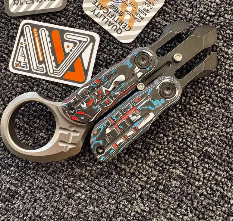 Used EDC Wanwu Carbon Horse Sea King tuning fork small flick Fingertip gyroscope Decompression toys
