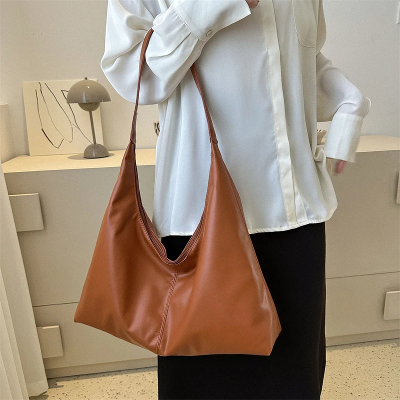 Soft PU Leather Large Capacity Handbag For Women Underarm Bags Pleated Cloud Designer Ladies Fashion Casual Hundred Tote Bags