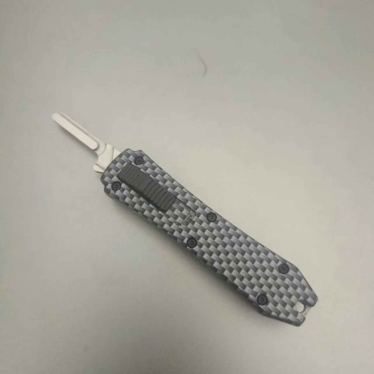 Herramienta multifuncional avanzada para mango de cuchillo (sin hoja, adecuada para hoja n.º). 23), fundición de una sola pieza, acero inoxidable