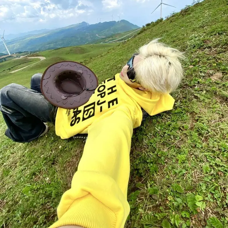 

Hip Hop Cotton Sweatshirts for Men Yellow 90s Vintage Welcome Deal Cheap Aesthetic Clothing Deals High Quality Funny Man Hoodies