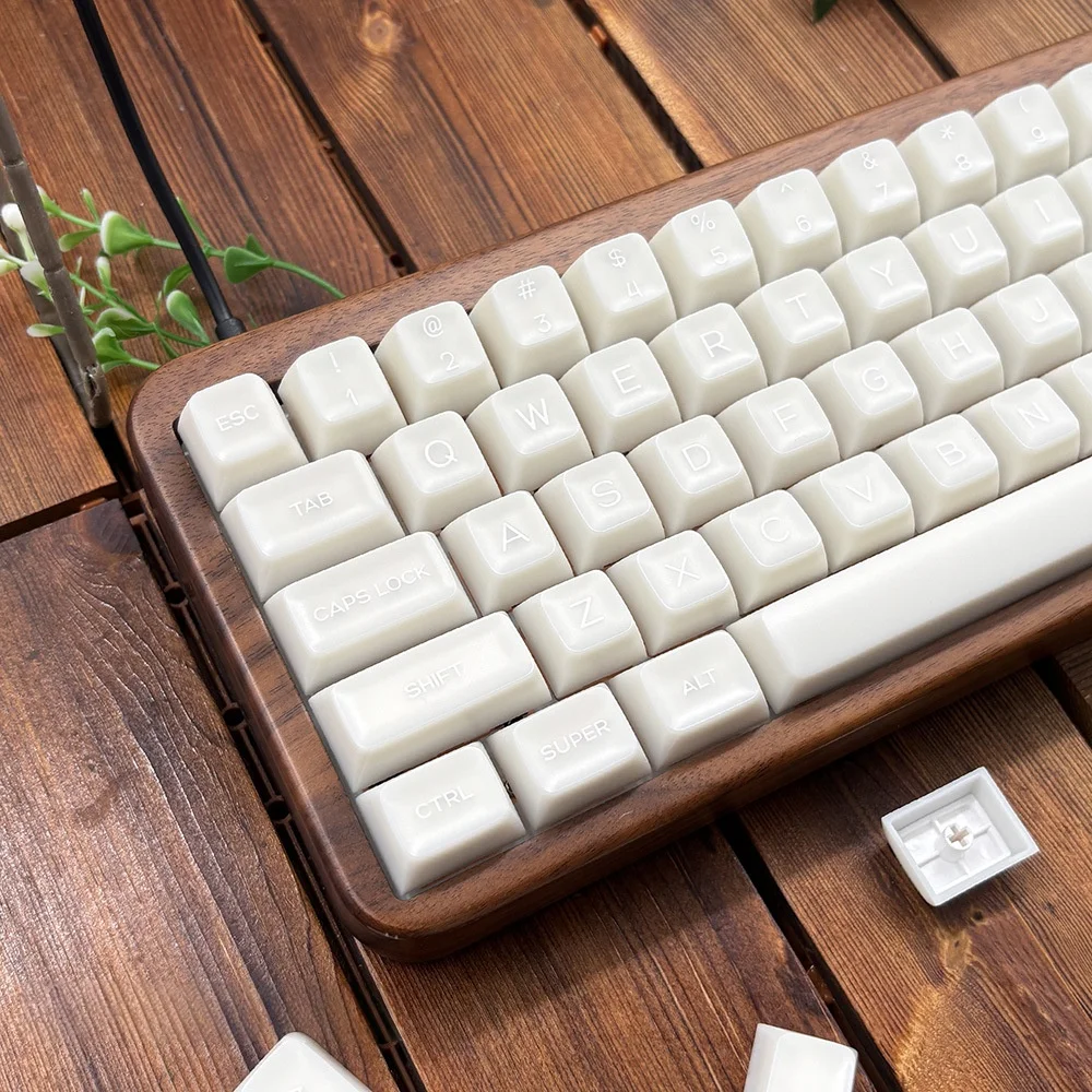 White Jade Keycaps PC Key caps 142 Keys SA Profile Keycap Semi-transparent Curved Surface Compatible with 60%/65%/75%//96%/100%