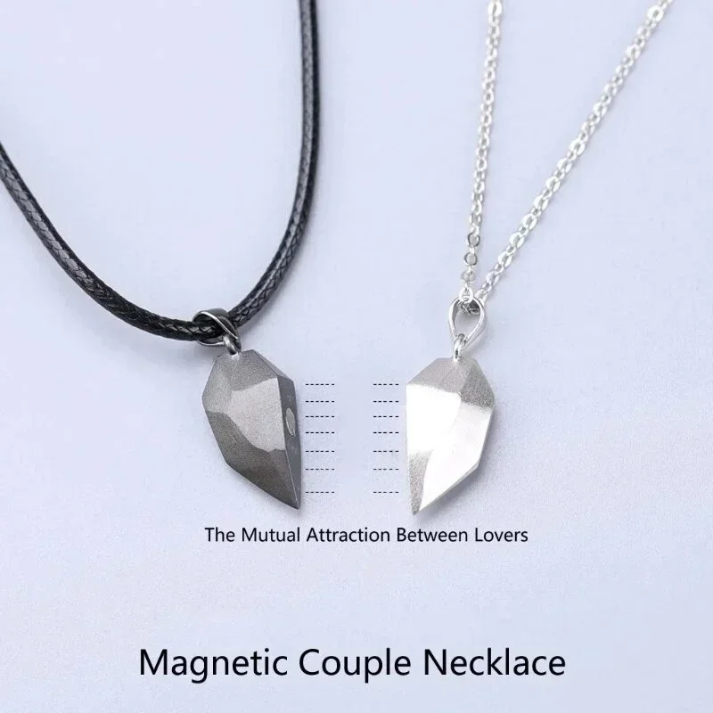 

Love Magnet Magnet Couple Necklace Peach Heart Magnet Couple Necklace A Pair of Heart-shaped Pendant Collarbone Chains Necklaces