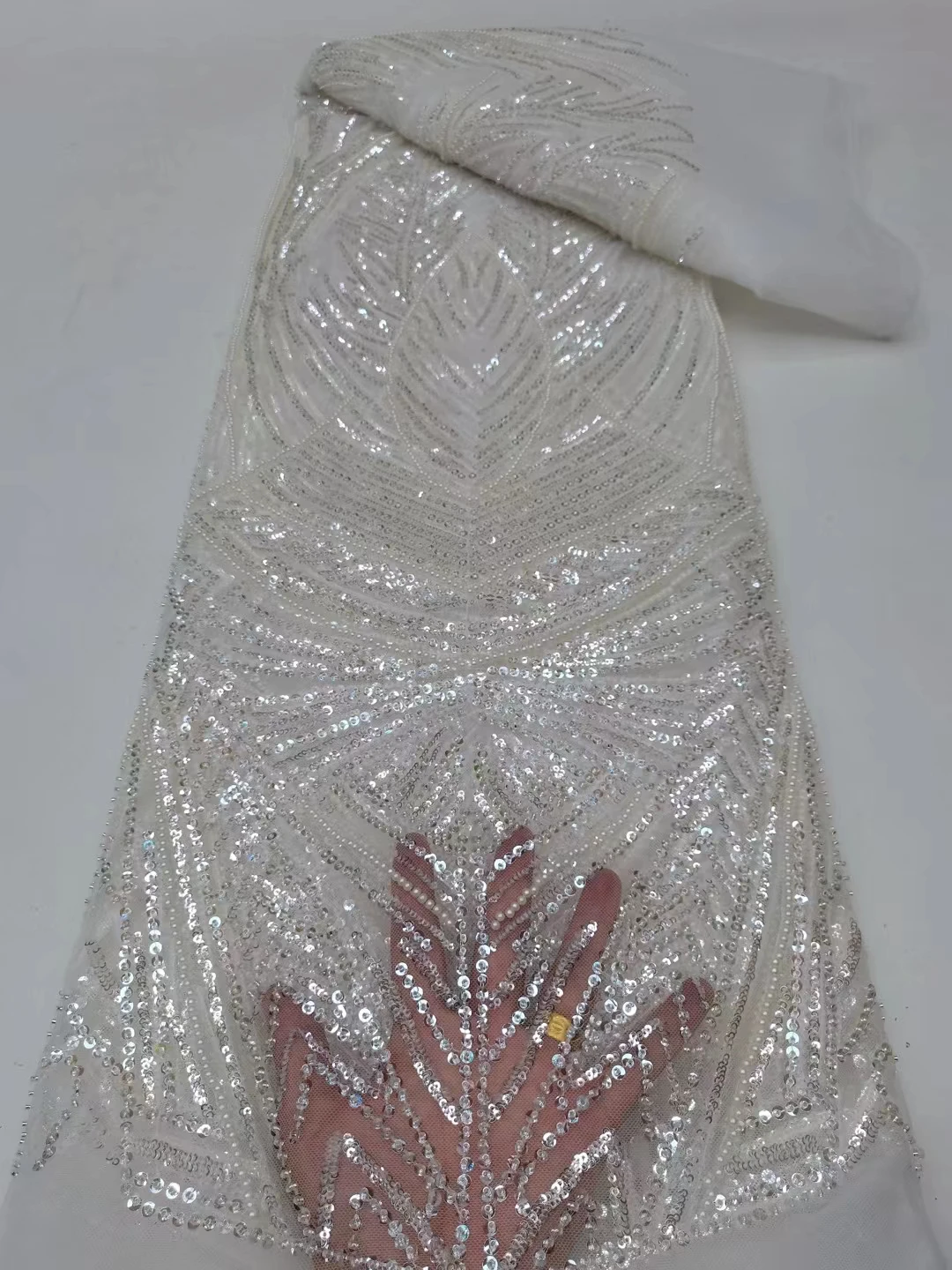 

Latest Luxury French Tube Beads Lace Fabric 2023 High Quality Beaded African Nigerian Sequins Lace Fabric For Party Dress KR2331