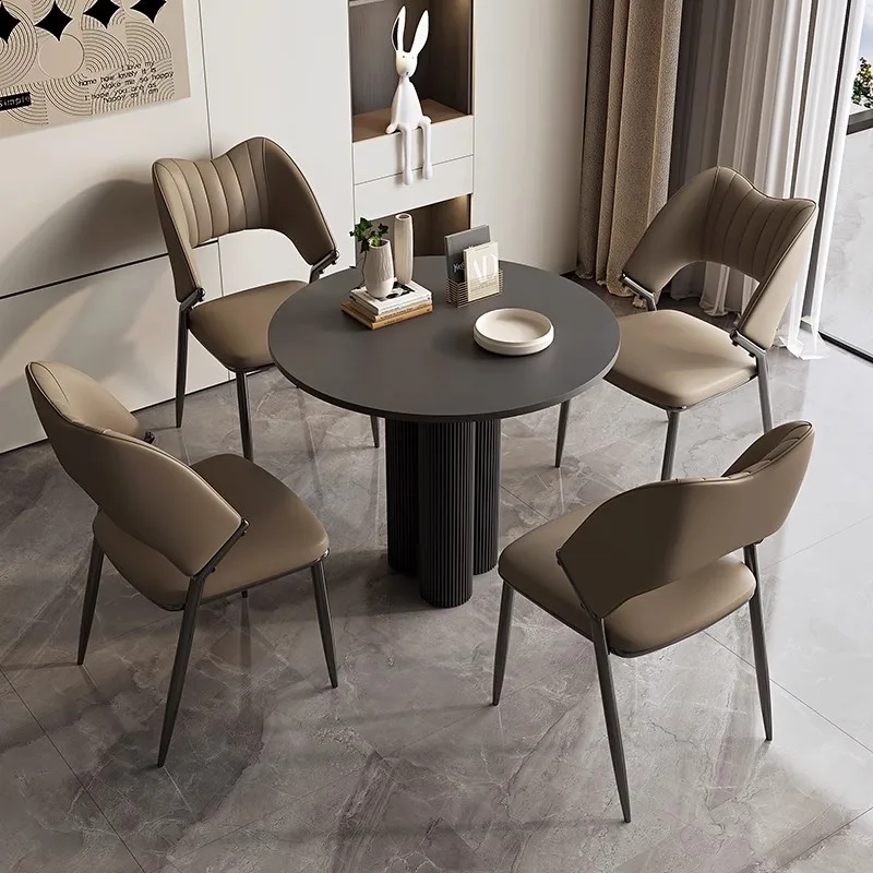 イタリアンスタイル猫スクラッチレザーバックダイニングチェア炭素鋼耐摩耗性防錆椅子