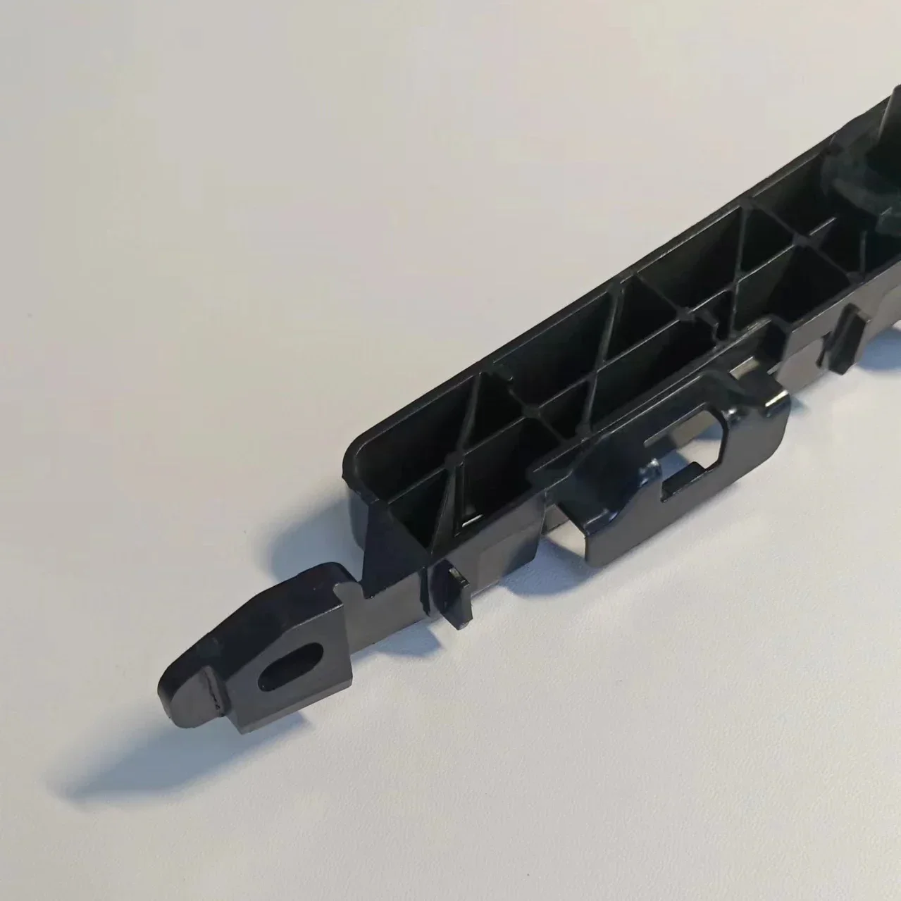 مناسب لـ 2011-2023 كرايسلر 300 يسار.. دعامة دعم اللفافة الخلفية للجانب الأيمن 57010399 إعلان 57010400 إعلان