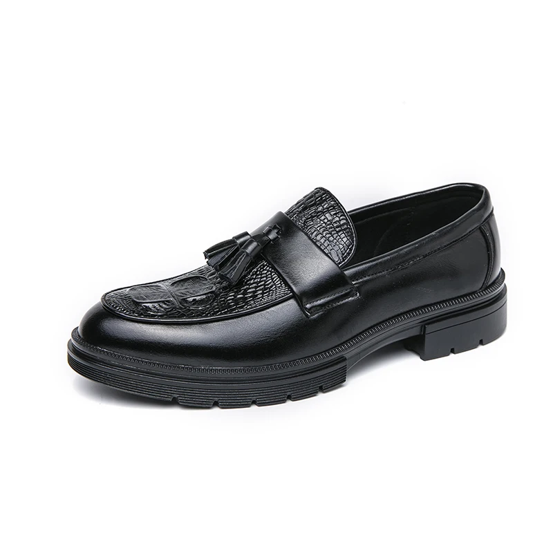 

Motorcycle - themed British loafers, trendy and fashionable leather shoes.