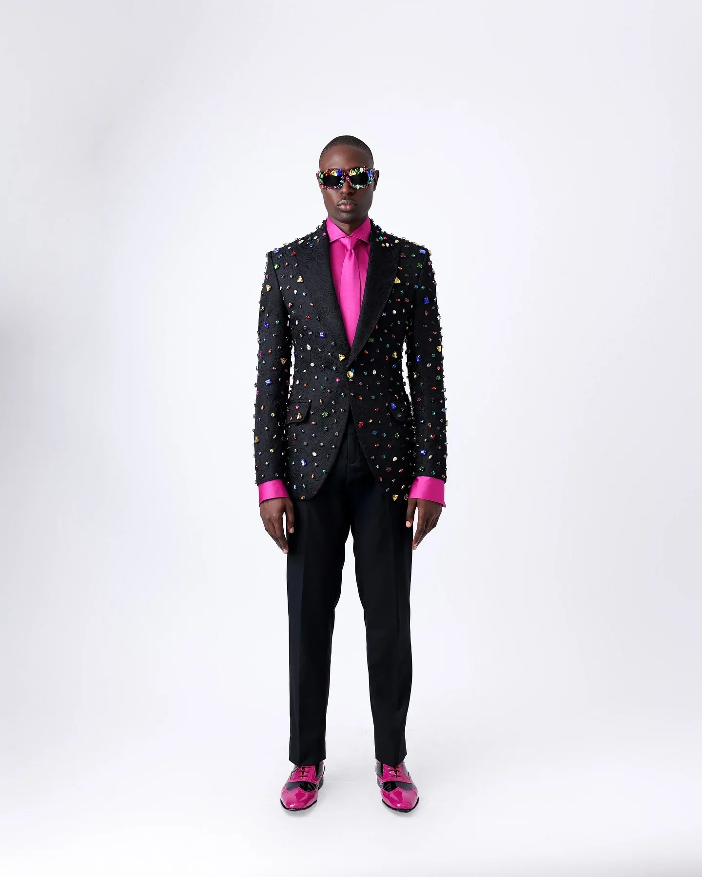 

Luxury Crystal 2-piece Men's Suit Men's Stage Costume Delicate Groom Wedding Prom Gowns Special Occasion Gowns Celebrity Gowns