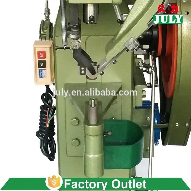 

Favorable Price Customized Logo Fully-automatic Riveting Machine For Golf Bag