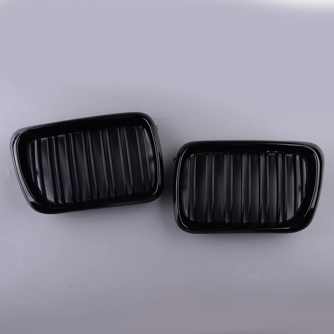 

51138195151 51138195152 1 Pair Dual Slats Double Lines Front Bumper Hood Grilles Grills Fit for BMW 3 Series E36 1998 1997 1996