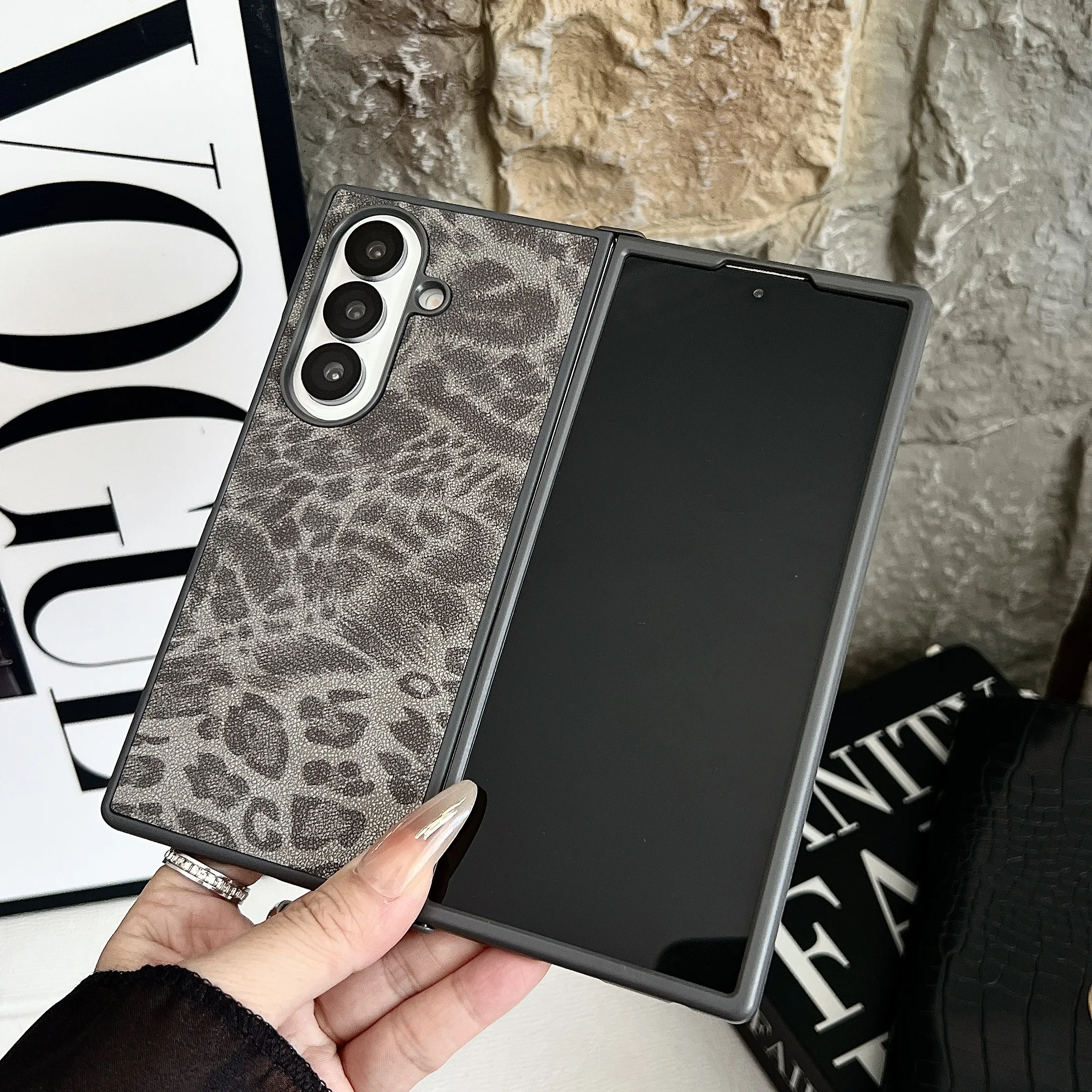 Leopard Pattern Case For Samsung Z Fold 7 PU Leather Texture Luxury Soft-Fitting Cover For Samsung Z Fold 7 ZFold7 Bumper Capa
