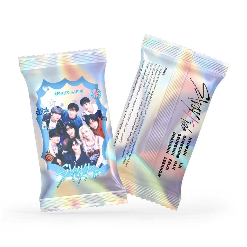 24er-Pack/Box Stray Kids Laser Collection Gedenkkarte Blind Box Blind Bag SKZOO Laser Plastiktüte Star Collection Card