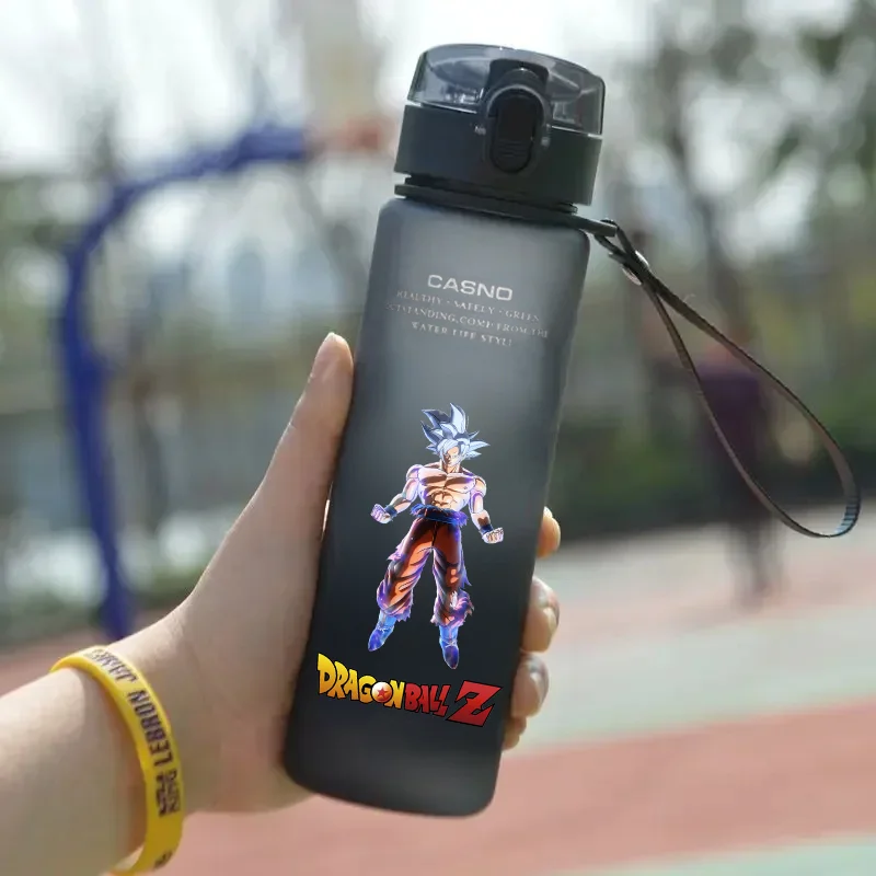 Large Capacity 560ml Dragon Ball Water Bottle Son Goku Saiyan Portable Outdoor Sports Drinking Water Cup Childrens aldult Gifts