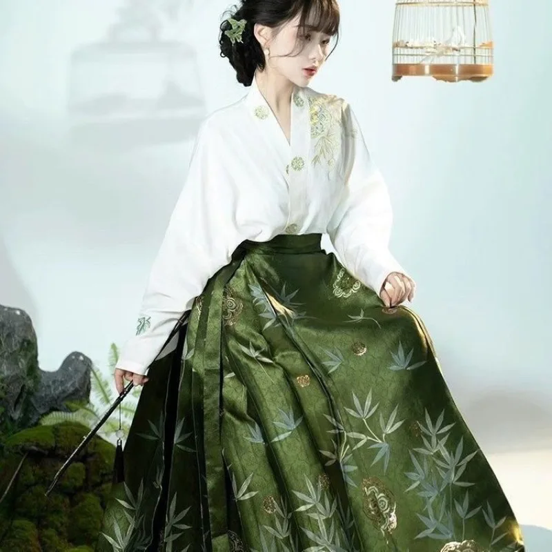 

Spring Summer New Style Stock High-end New Chinese-style Ming-style Hanfu Horse Face Skirt Airplane Sleeve Suit Improved Hanfu