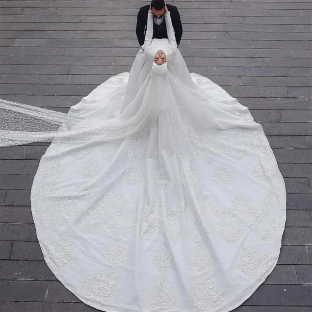 Customized Luxurious Muslim Mermaid Wedding Dress High Neck Long Sleeve Lace Bridal Dress and Detachable Train Robe Vest