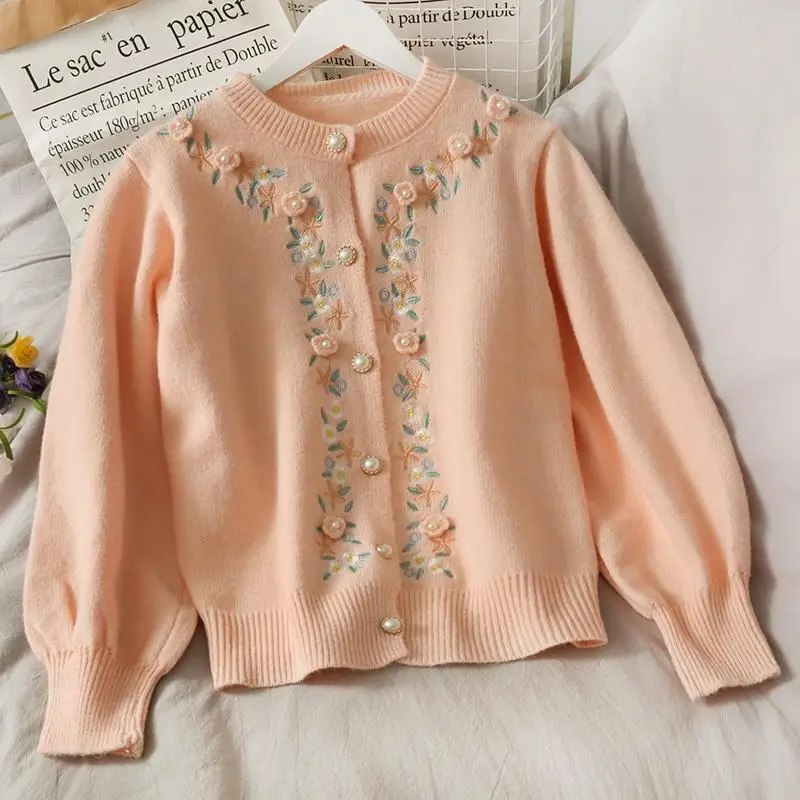 Sweater Cardigan Female 2023 Spring and Autumn Cardigan Women Embroidered Loose Knitted Sweater Women Single breasted  Sweater