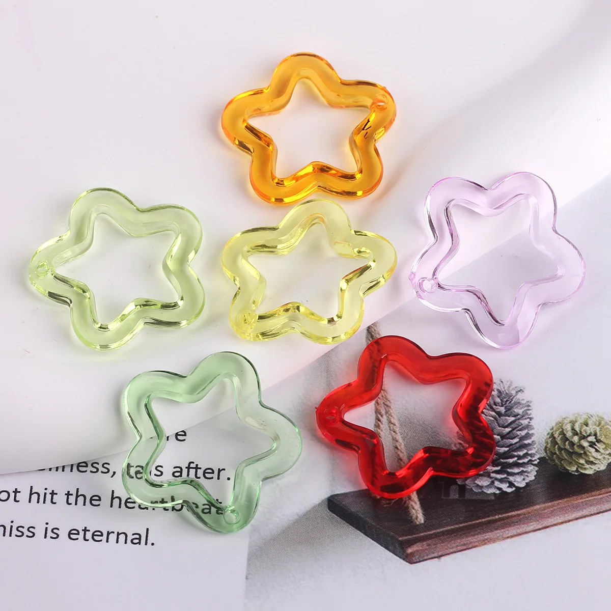 20/50/100 Stück 30mm Acryl Transparente Hohle Sternperlen DIY Schmuckanhänger Schlüsselanhänger Windglocke Handgemachtes Mode-Accessoire – Detail 9