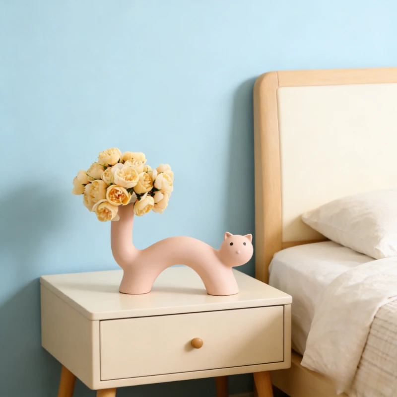 

Cream Art Ceramic Vases Cute Cat Vase Flower Arrangement Artificial Flower Vase Living Room Desktop Small Ornament Decor Craft