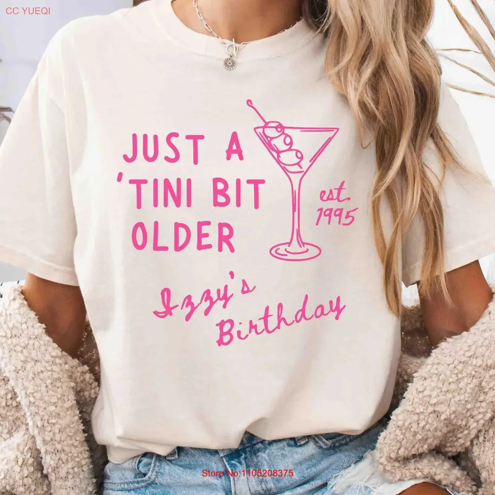 Camiseta de fiesta de cumpleaños de un poco pequeño, 30 Bikinis y Martinis sucios, Top lavado vintage personalizado del 25 para uso diario