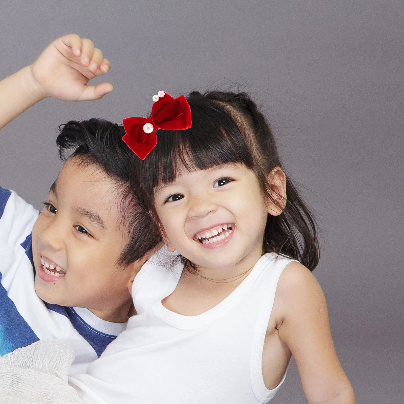 

2Pcs Bow Hair Clips Large Exquisite Design Soft Comfortable Material Secure Hold for Parties Weddings Birthdays Girls Hair