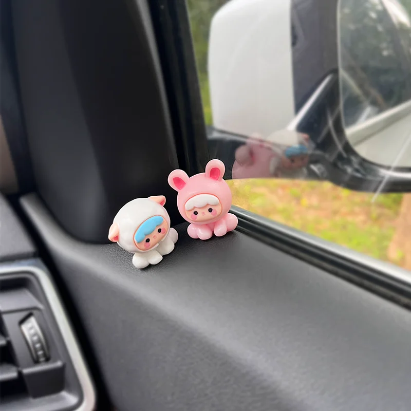 Car Decoration Creative Cute Animal Frog Rabbit Sheep Bear Car Console Display Car Interior Mini Accessories