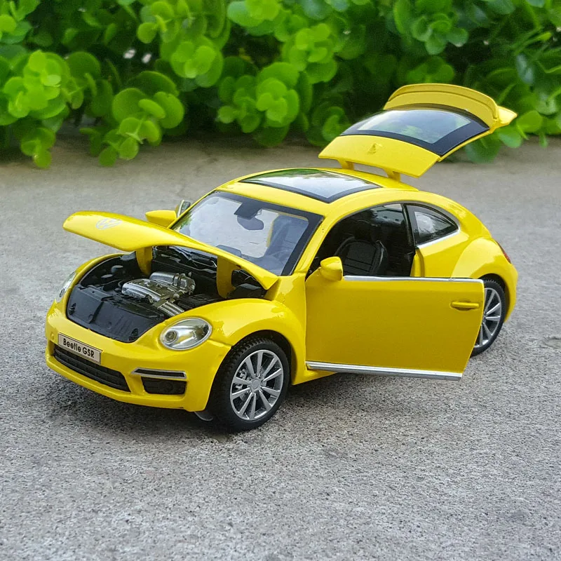 1:32 VOLKSWAGEN Beetle GSR High Simulation Diecast Car Metal Alloy Model Car Children\'s toys collection gifts A134