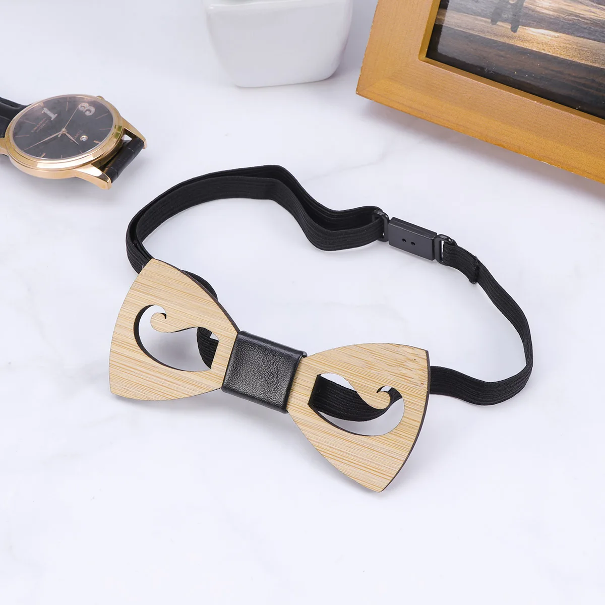 

Wooden Bowtie Handcraft Pattern Hollow-Out Shape Pre-Shaped Adjustable Strap Bowknot for Wedding Party Formal Event