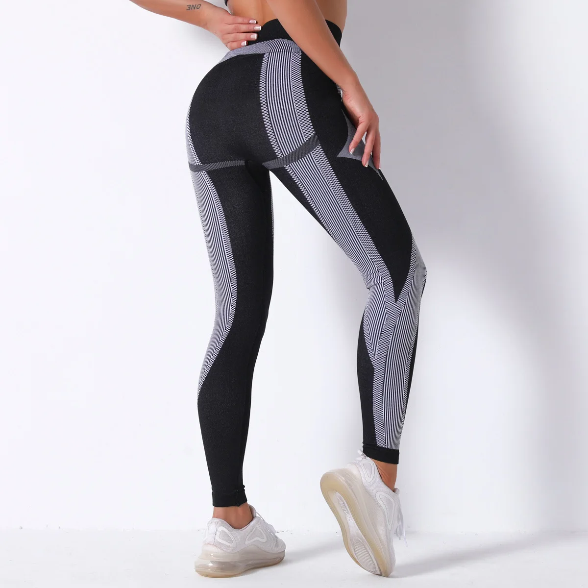 Ausverkaufsartikel Schnelltrocknende Nahtlose Gestreifte Damen Yoga-Hose Sommer Atmungsaktive Lauf- und Fitnesshose Leggings – Detail 13