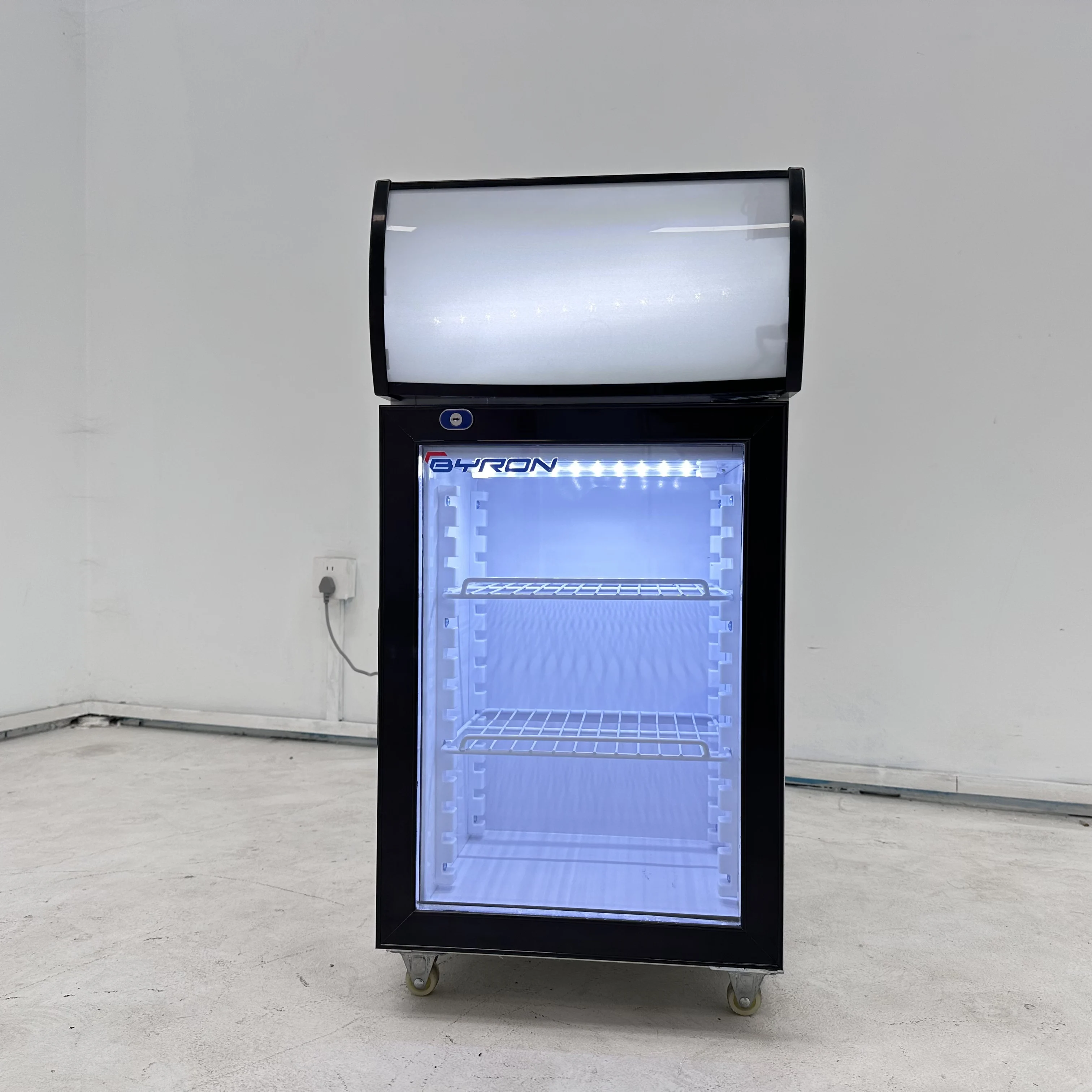 Красота косметический холодильник мини-бар гостиничный номер напитки напитки мини-бар мини-холодильник бар холодильник-холодильник