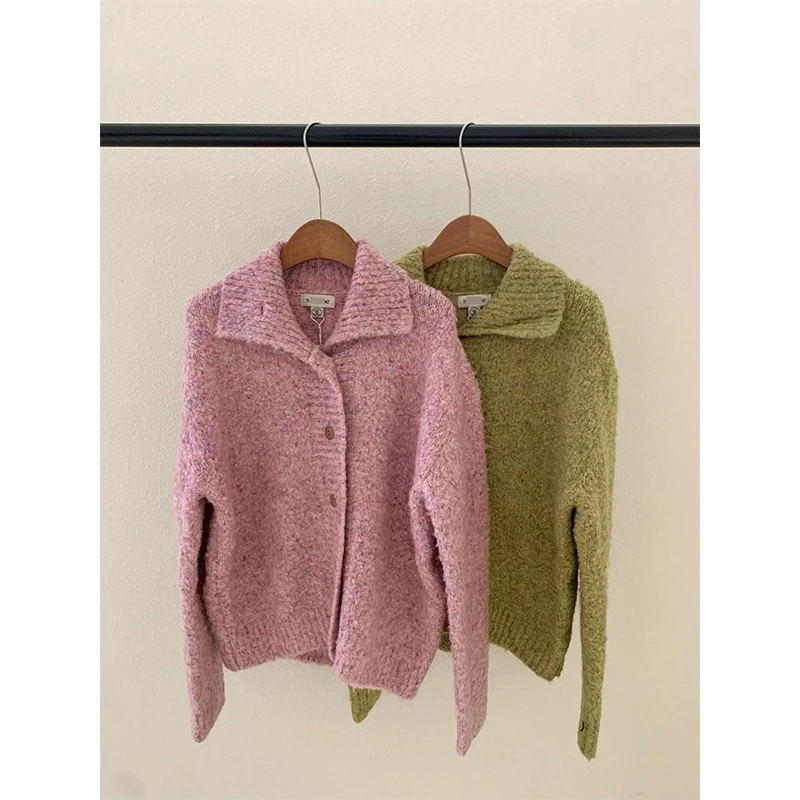 

Корейский дизайн, новинка зимы: Теплый модный женский вязаный кардиган-свитер Monica с высоким воротом и разноцветными вставками