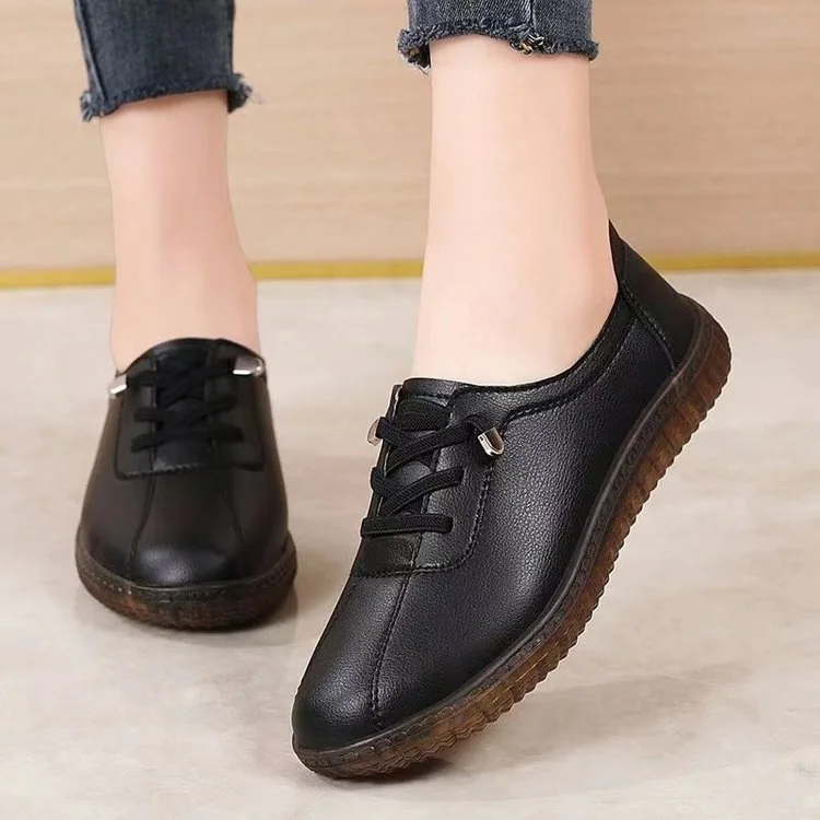 

2025 New Breathable Sneakers Women Casual Shoes Spring Autumn Flats Genuine Leather Moccasins Female Boat Shoes Woman Loafers