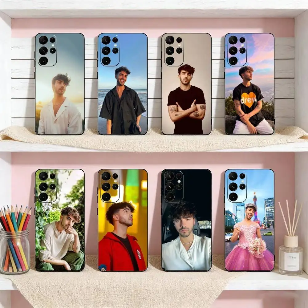 

Fede V-vigevani Para Singer Phone Case For Samsung S25,S24,S21,S22,S23,S30,Ultra,S20,Plus,Fe,Lite Black Shell