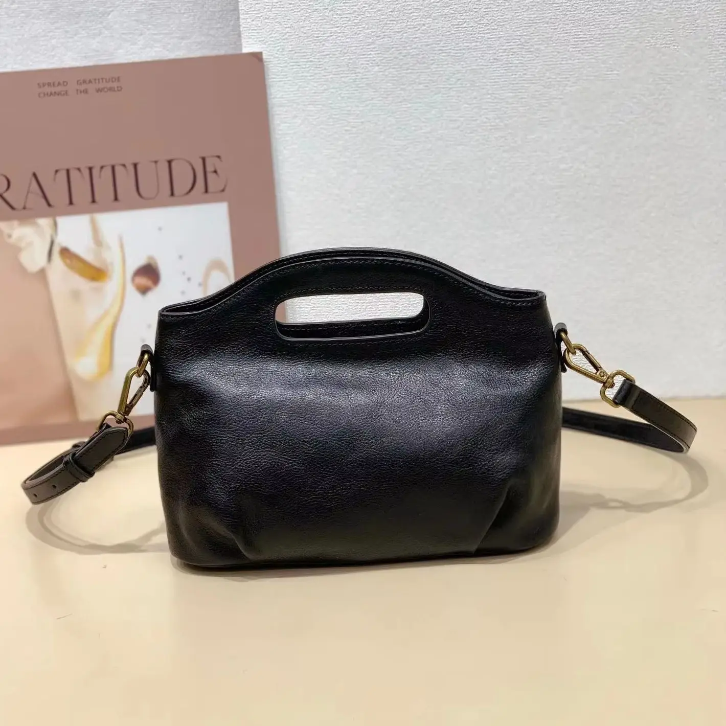 Genuine Leather Women's Hanbag Luxury Designer Brand Small Shoulder Crossbody Purses Bags for Woman Cowhide Female Bucekt Bag