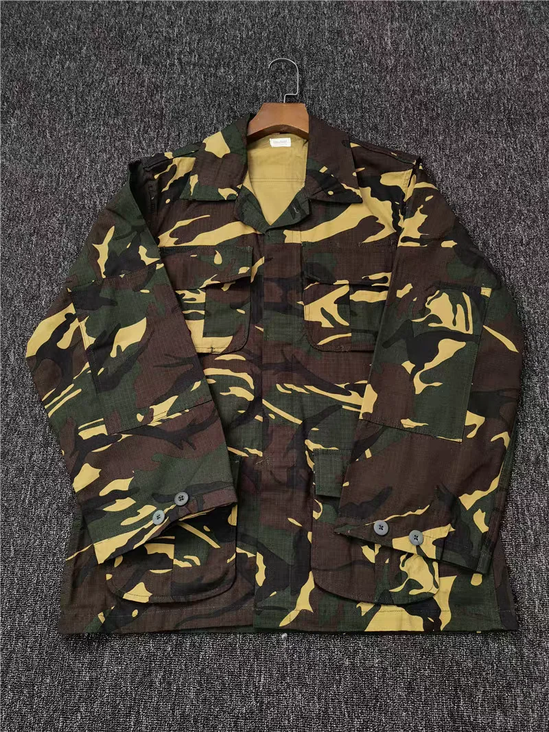 Men's Spring and Autumn Outdoor Field Camouflage Clothing Set Multi pocket Wear resistant workwear Coat Anti tear Labor Protecti
