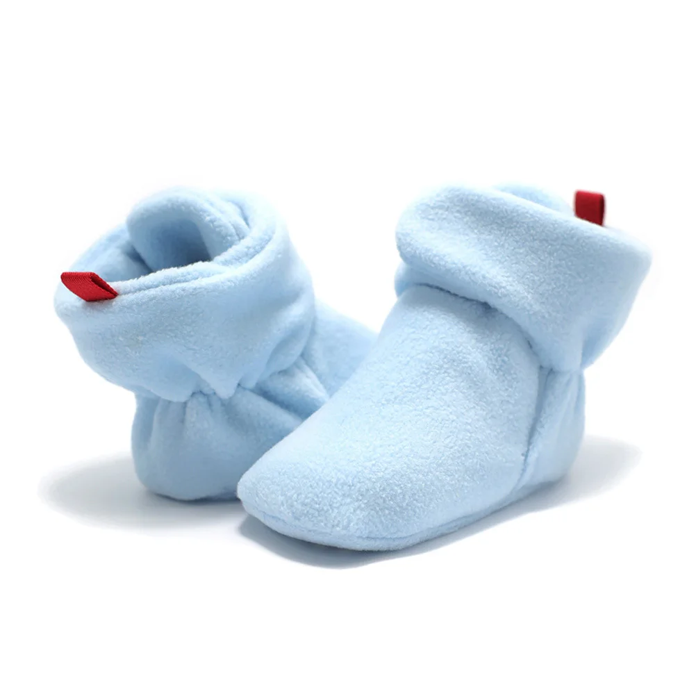 

Детские теплые носки, детские тапочки, носки из кораллового флиса, светло-голубые, 13 см, 53 г, противоскользящие зимние носки для малышей