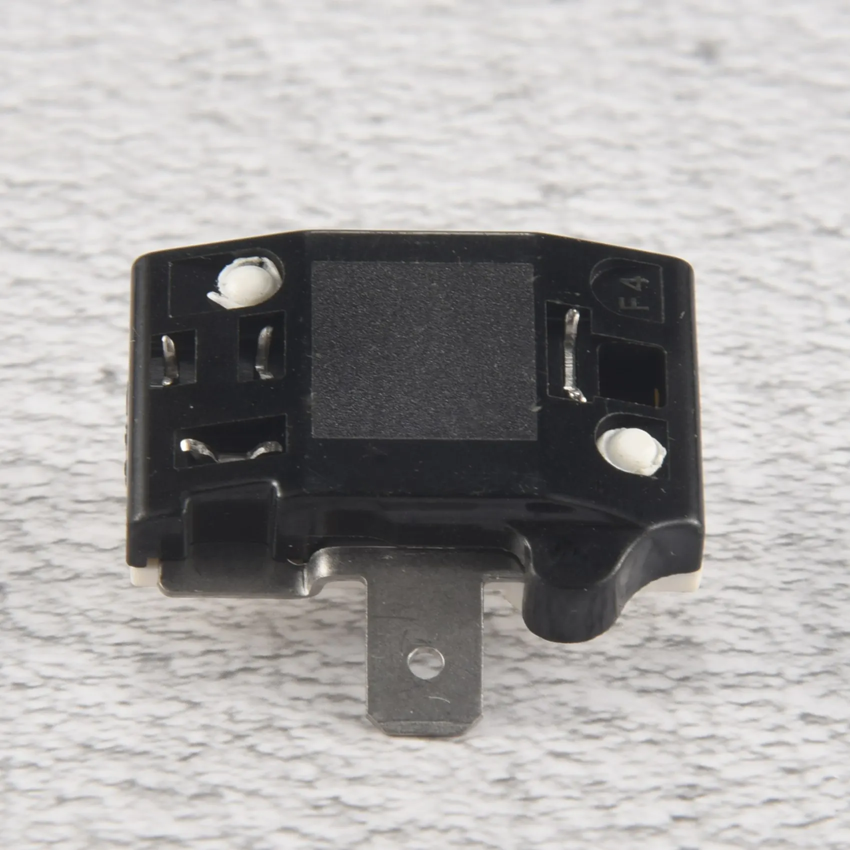 

DHIPP-Refrigerator Starters QP2-4R7 4.7 Ohm 1 Pin Refrigerator PTC Starter Relays And 6750C-0005P Refrigerator Protectors