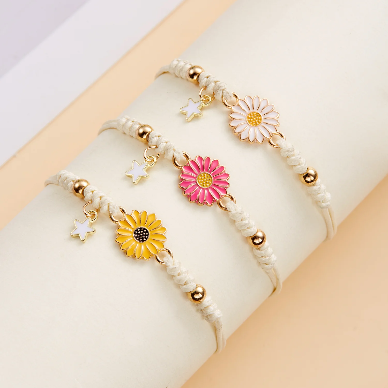 Boho Handmade Cartoon Star Flower Daisy Bracelet for Girl Women Strap Rope Bracelets Friendship Couples Jewelry Gift